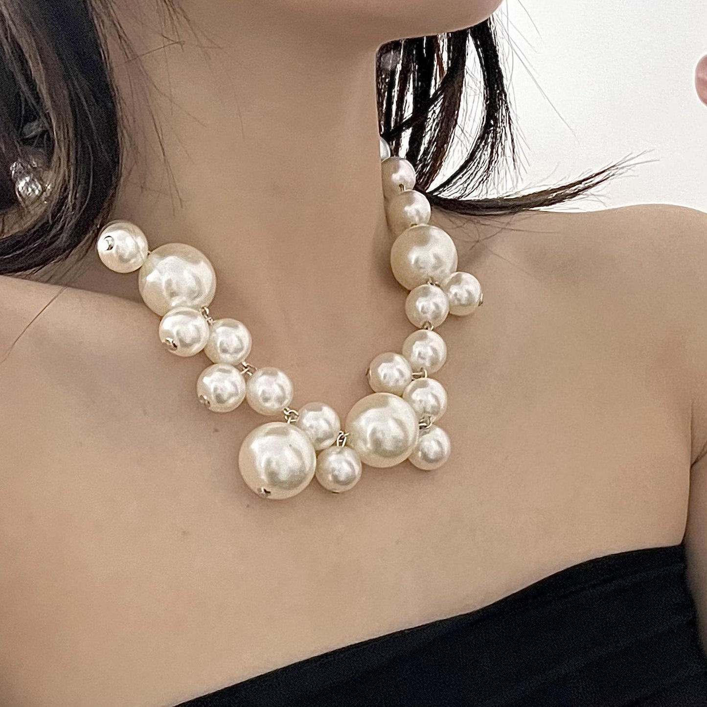 Large And Small Pearls Stitching Light Luxury Necklace