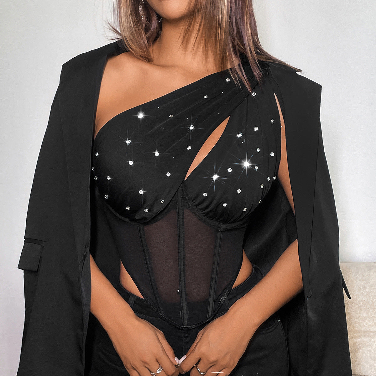Hot Girl Shoulder Set Diamond Wrapped Chest Steel Ring Fishbone Waist
