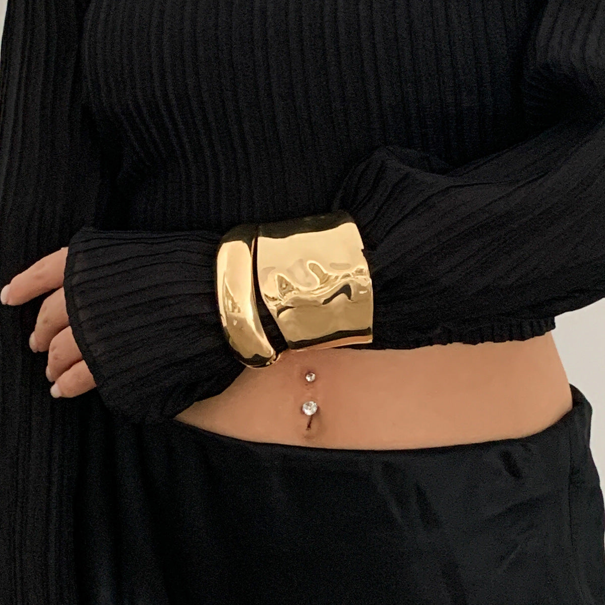 Irregular Metal Wide Curved Glossy Spring Bracelet