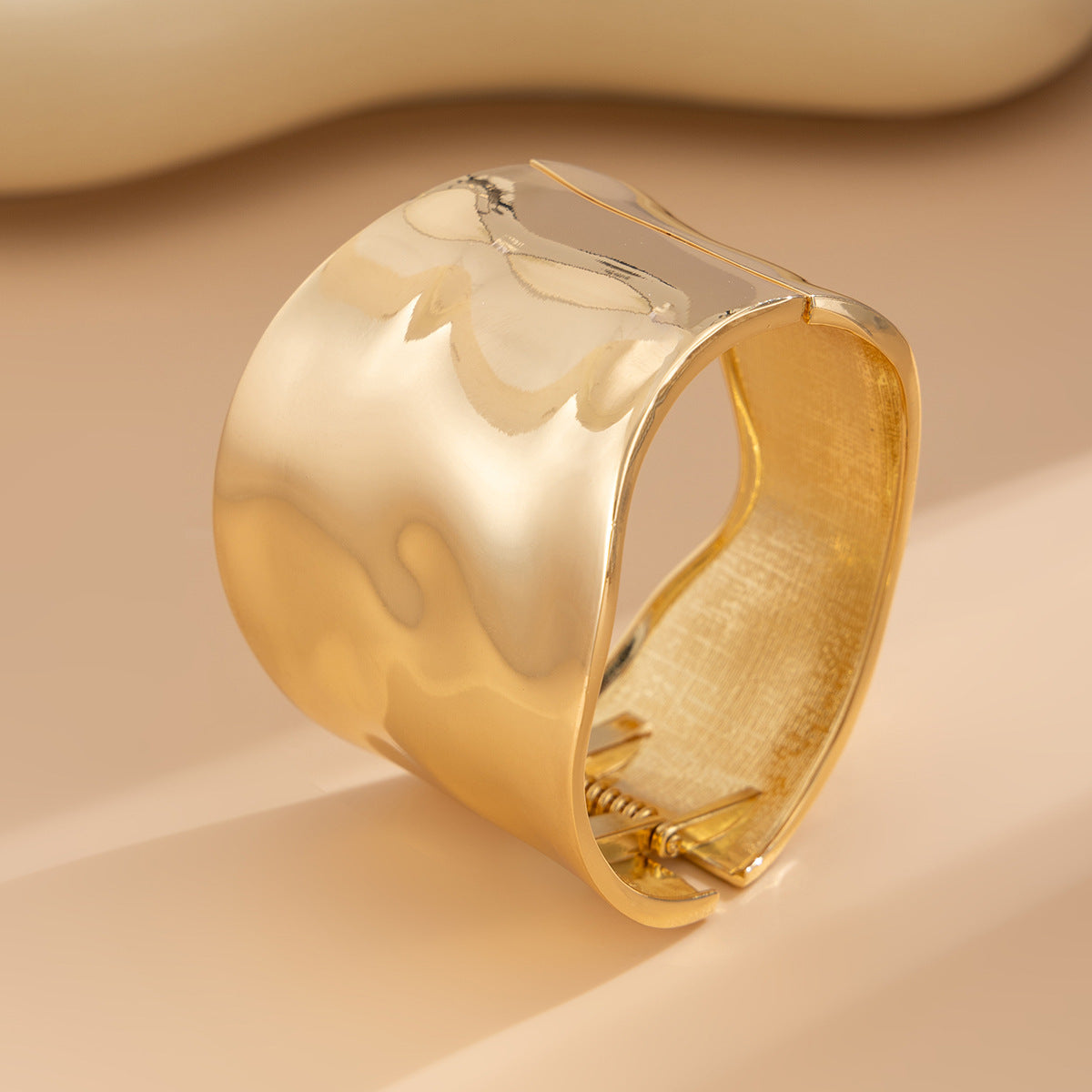 Irregular Metal Wide Curved Glossy Spring Bracelet